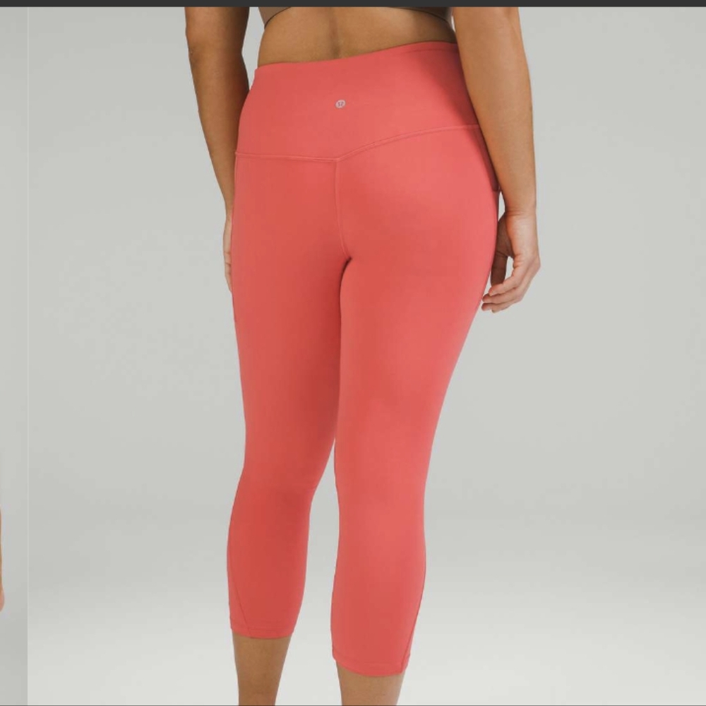 Lululemon Align High-Rise Crop with Pockets 23"Pale Raspberry